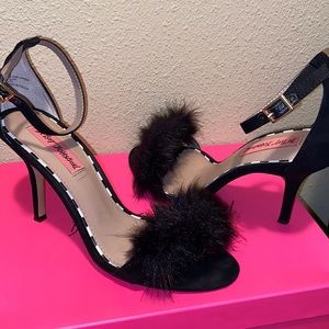 Betsey Johnson black fur high heel